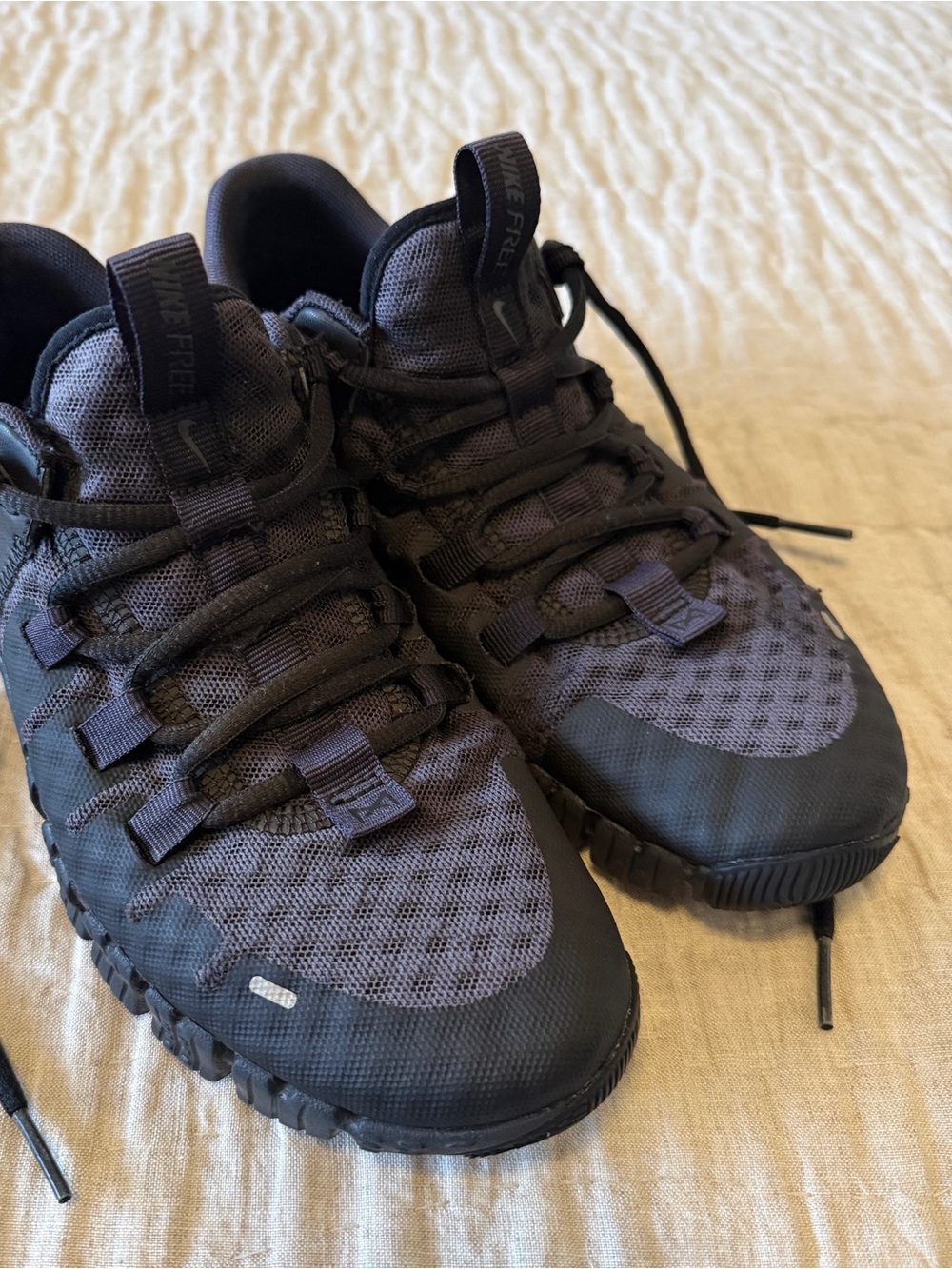 Nike Free Macon 5 Shoes Women’s Size 6 Dark Grey Mesh Training Sneakers DV3950